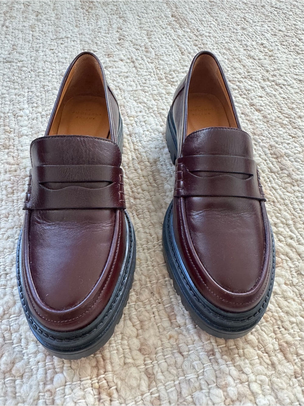 Sezane Women's Albane Loafers in Burgundy